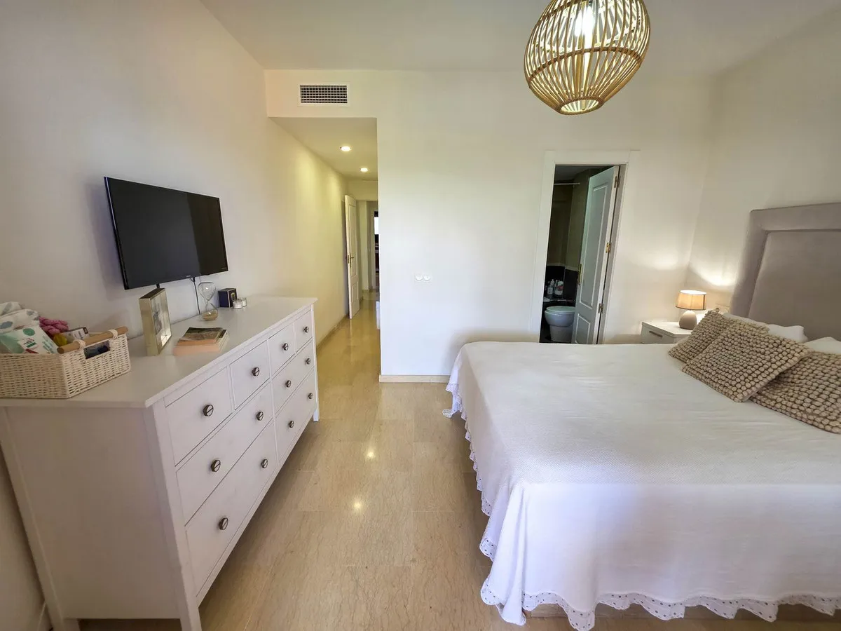 69c6850f-c181-4a63-8e37-0e69a7943dcd