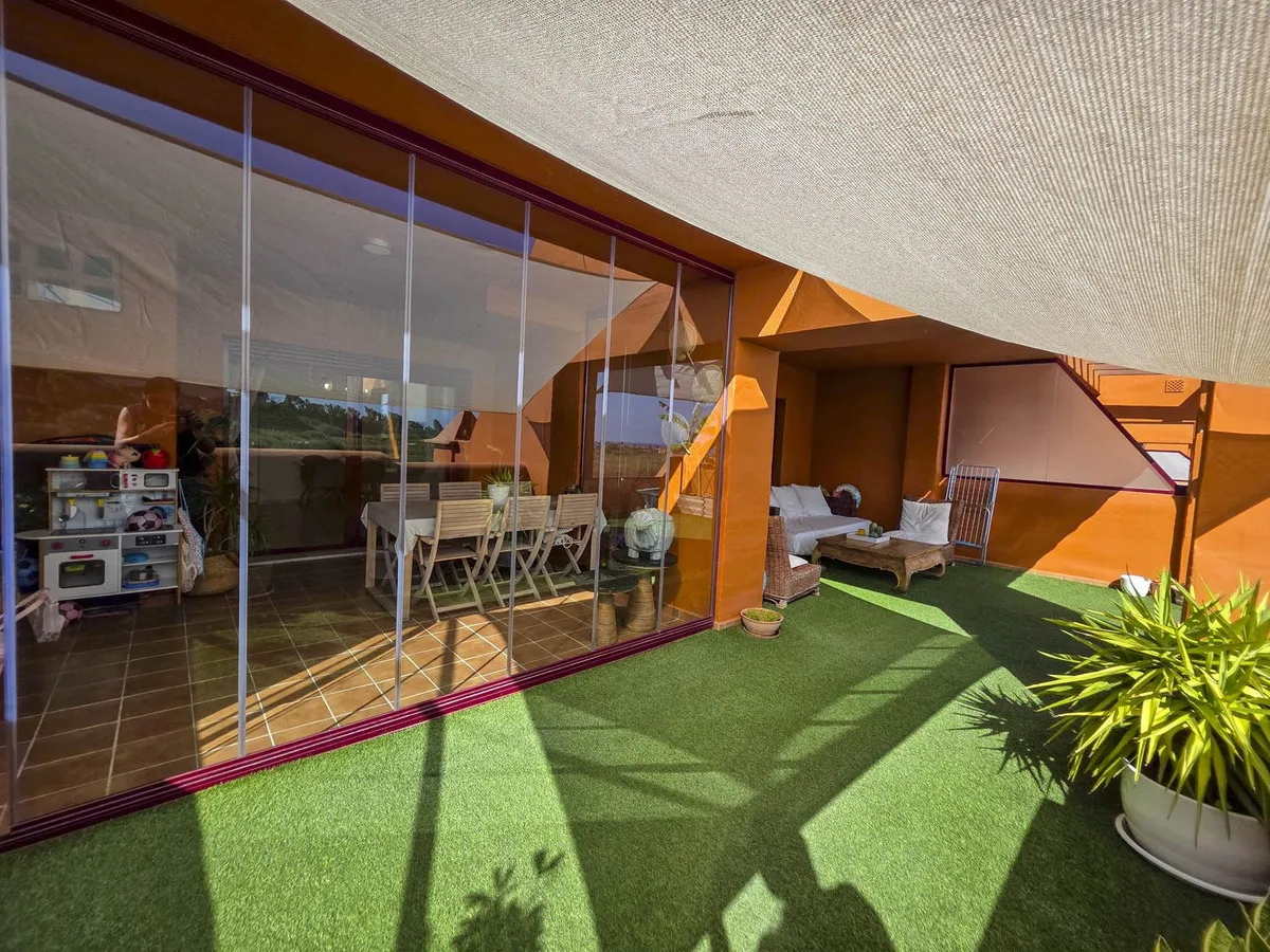 8b3da038-a9be-449d-88f4-e85c490807ff