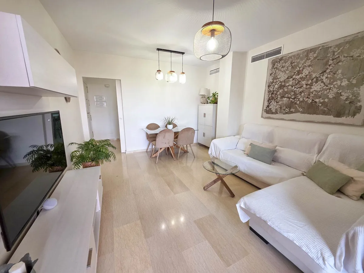 b4e65e6f-3dc1-4775-bb70-93dead0ca68e