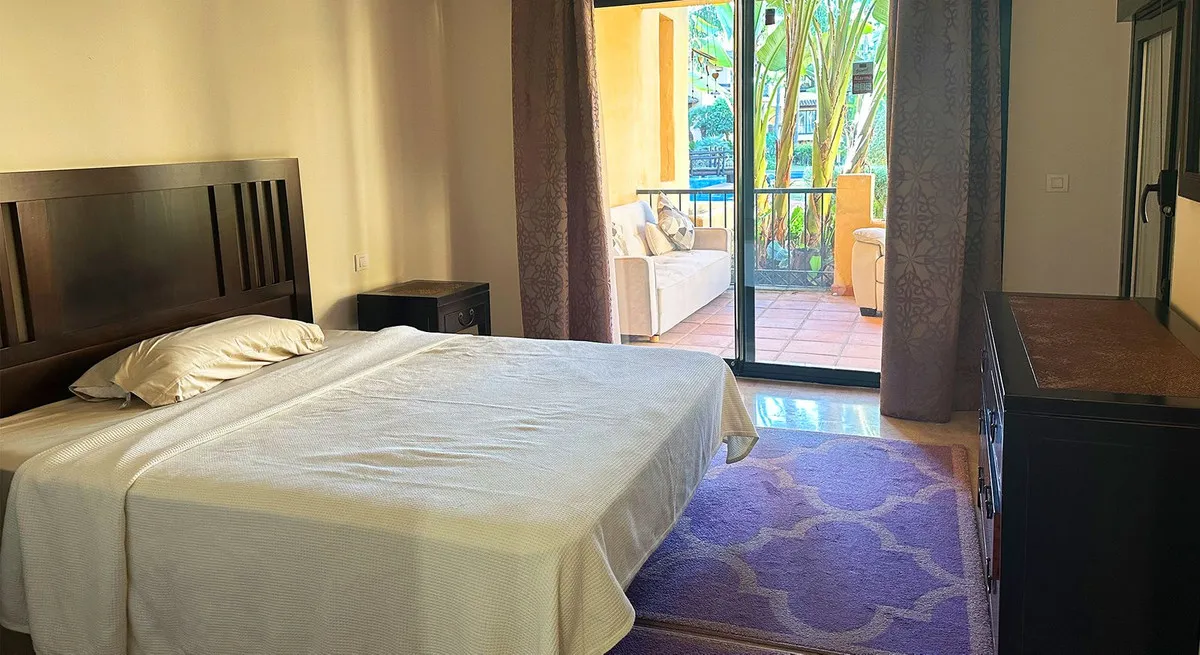 8ad99075-d489-4115-a3d8-2e1acf626080