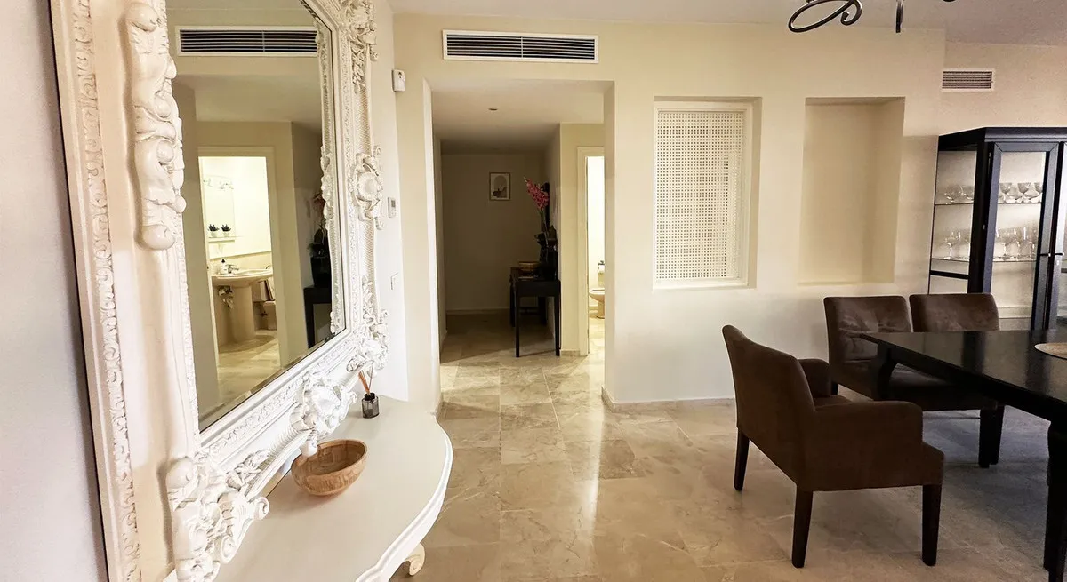 adcc2a08-e329-4f67-93b5-2128c80ec98b