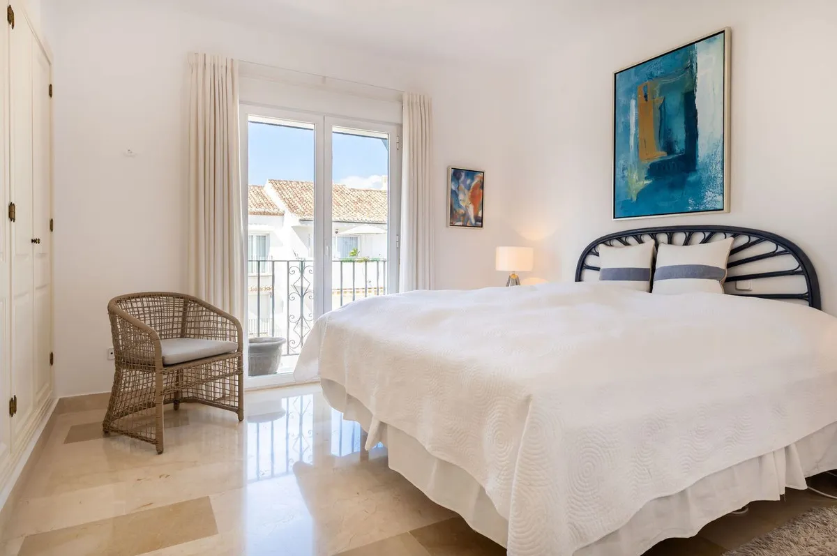 3bcc426f-425a-42e6-8425-c565d571cb4b