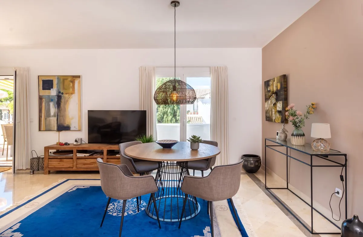 ad3ddbc4-0a65-47a8-8277-61cbd82a00ce