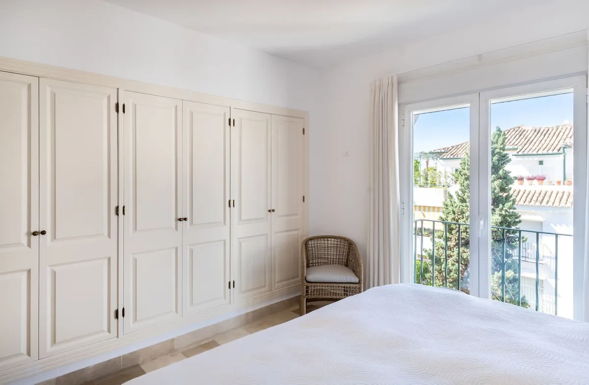 cada8c33-6308-4513-8aff-cd5f7b86687c