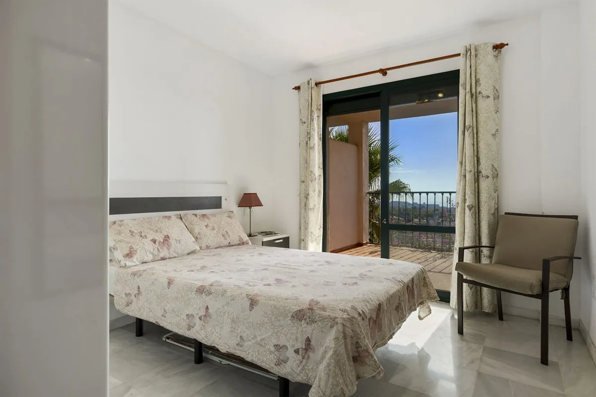 01d1f09a-ef57-4b78-ba33-69cce82e55f9