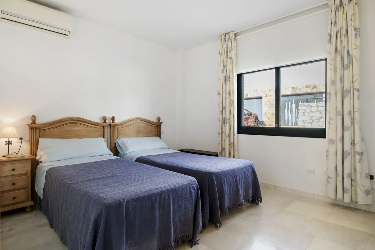 7707500d-45d5-4b31-8e01-1856a48e9ff8