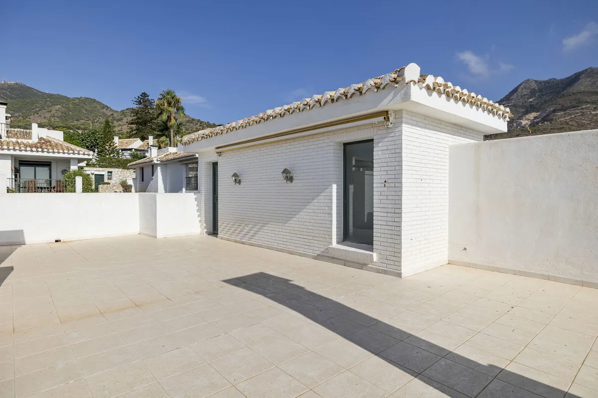 a3467697-0ef2-4515-95a9-5903170b1170