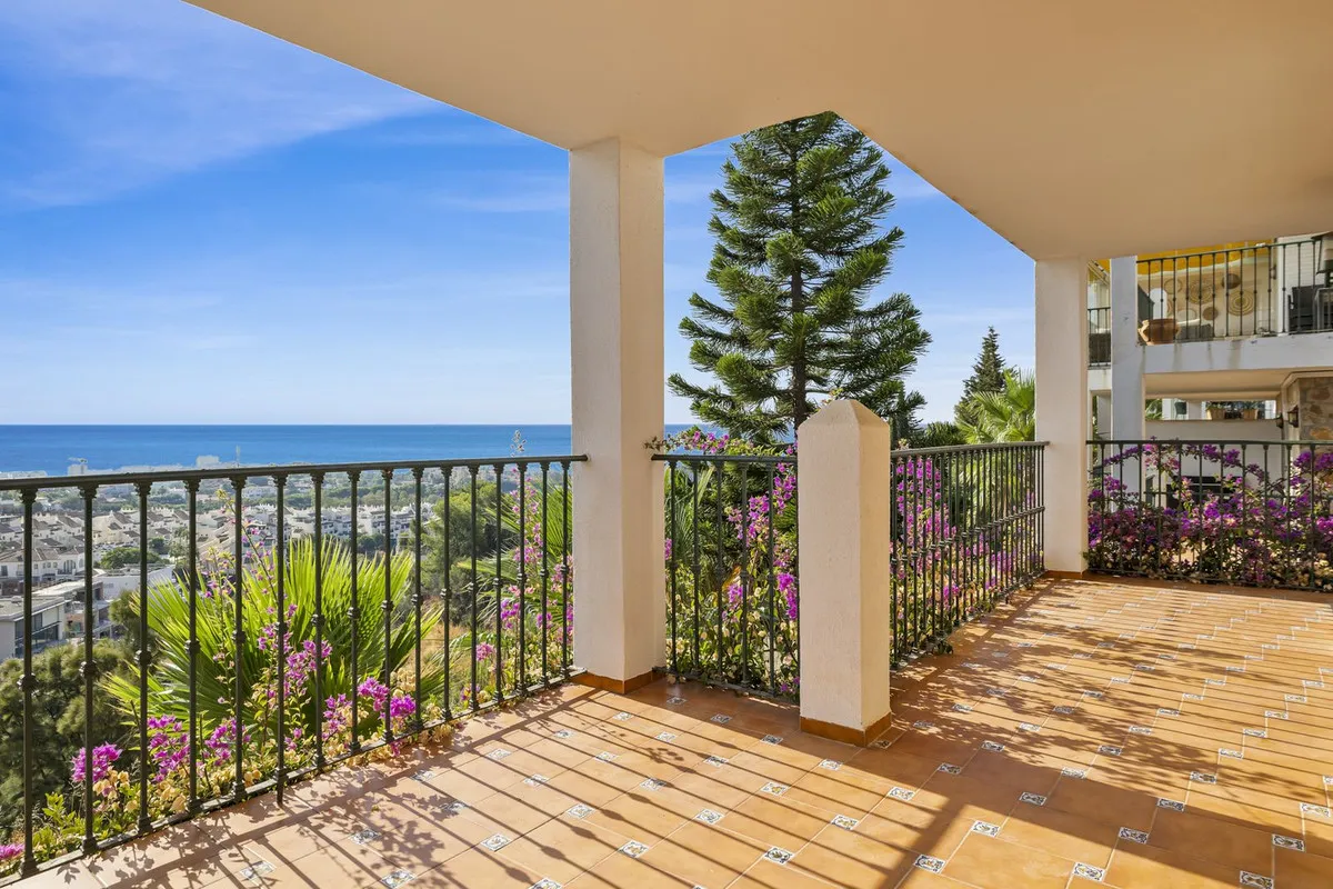 be5d8525-41a8-488d-9b3b-e6c8b50e8d23