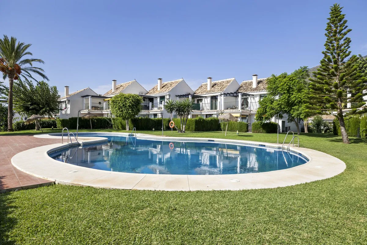 ce2ec3b2-2c30-4214-800c-5aef19bfb701