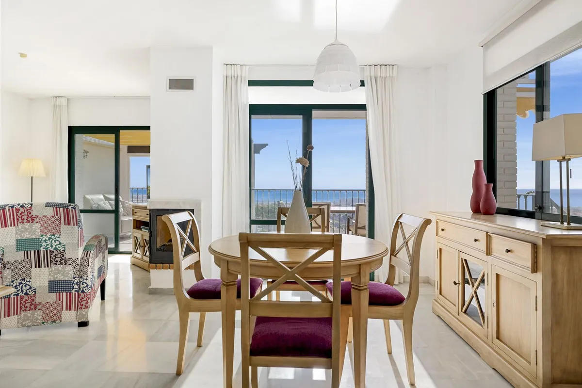 ed861b33-5250-4e0d-b8bb-9df260b3282f