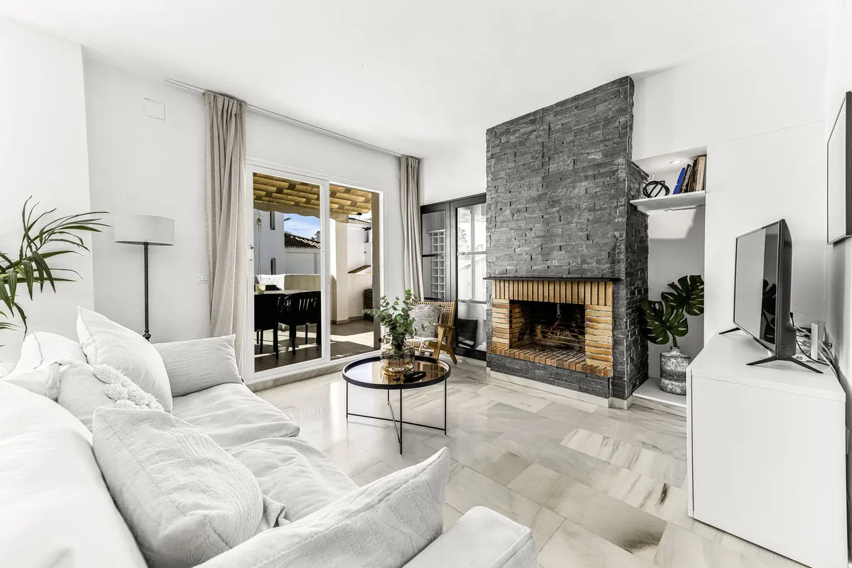 71594f51-dfcb-4ee7-8cd3-37f9a8d82ff7