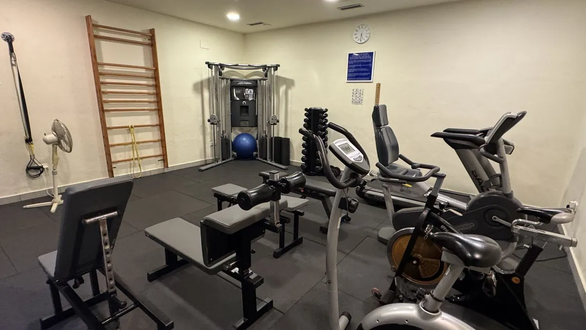 6d3b6805-8346-463d-94c0-f9f83a6232ad