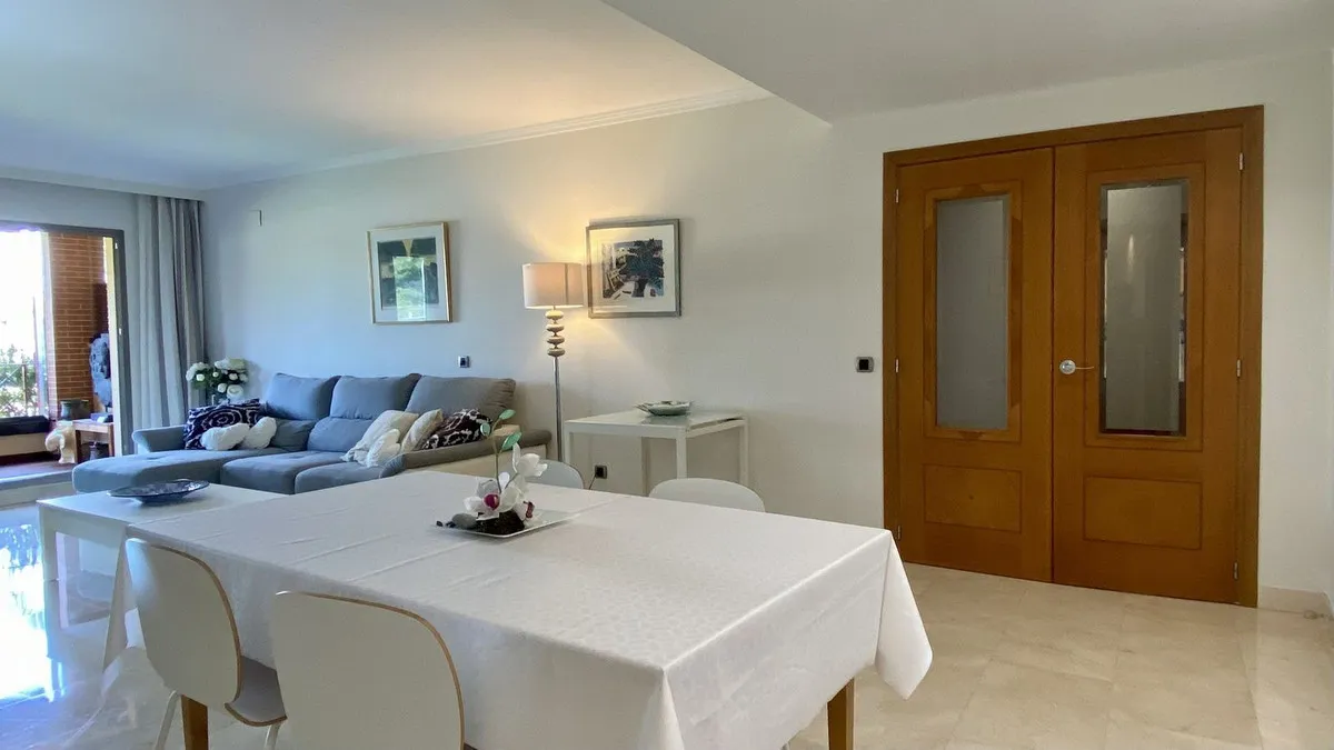 b3852f50-8142-41c5-91dd-42ffe98957a9