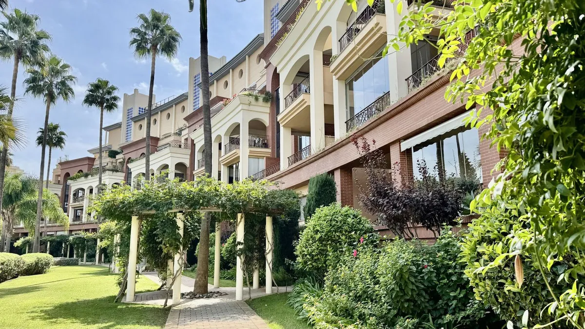 c19d57ef-0cd0-4551-8e15-59ac361bfce2