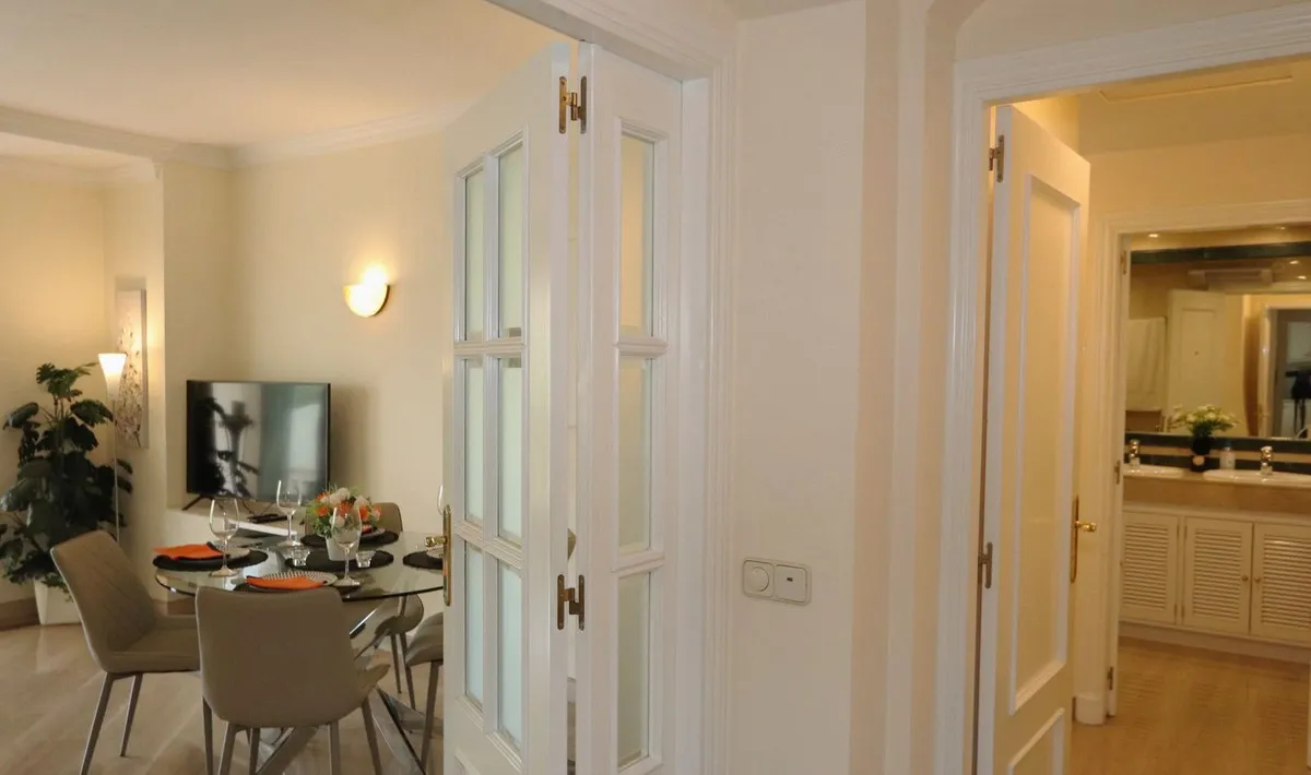 57a070c0-802b-4f8b-9091-2e480bd67ccb