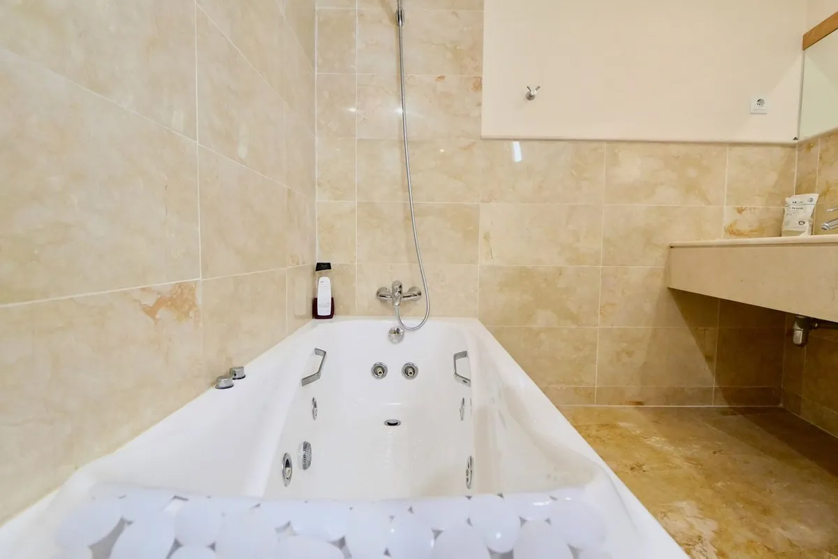 481df70f-2e2e-42fd-a8c7-c3c322d2cdf8