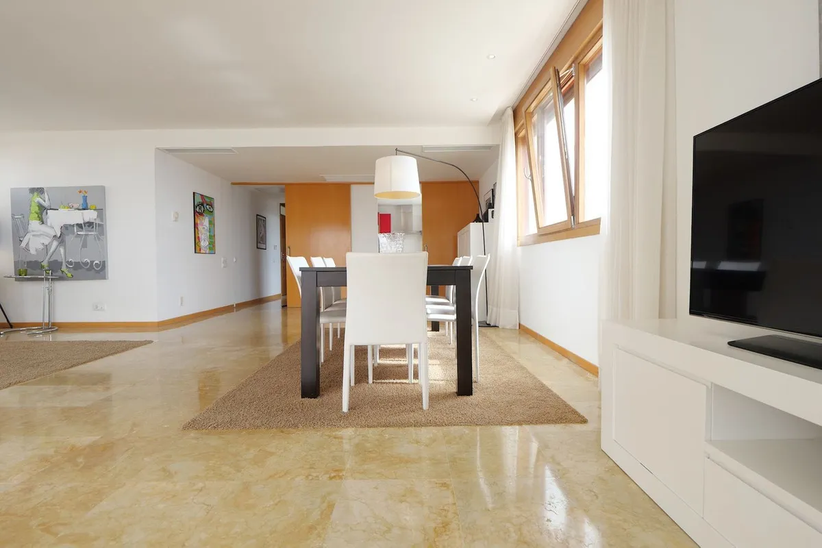 8fc8b9af-2529-4202-bdc4-3209bd3396c0