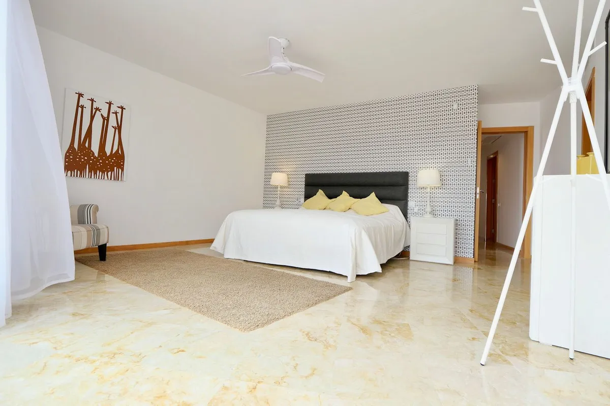 b835492a-d3ca-44e7-a736-2eab26bf4c2f