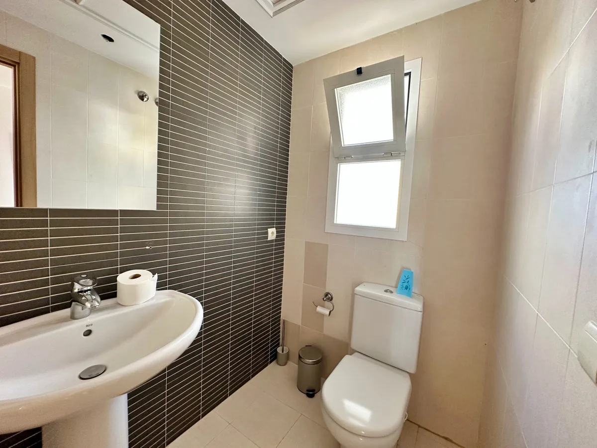 2cc76932-70a9-4522-88db-63708fd81a2a