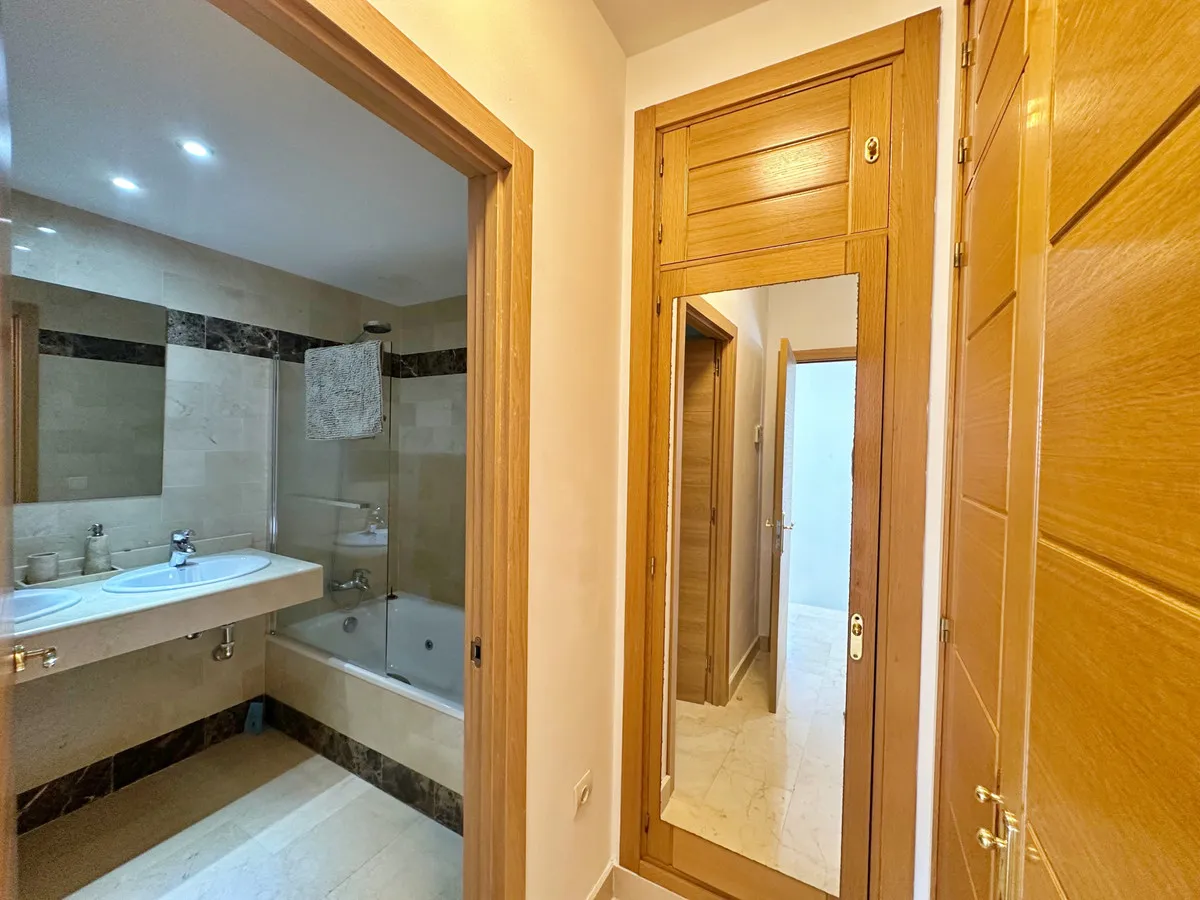 97b6e2a4-2353-40a9-8887-1ba6f65a79e0