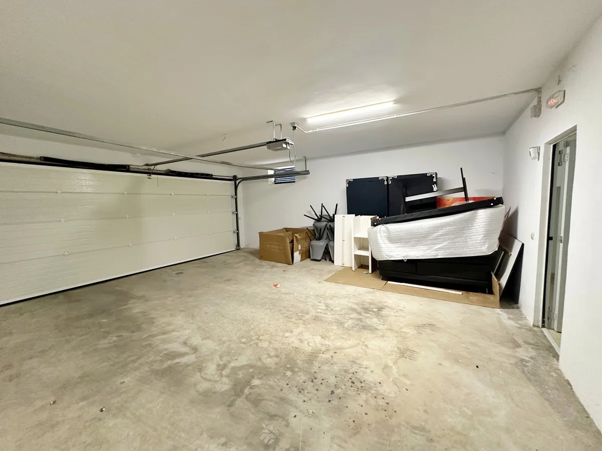 c26efd0c-d629-4292-b82c-a09ddea54dc7