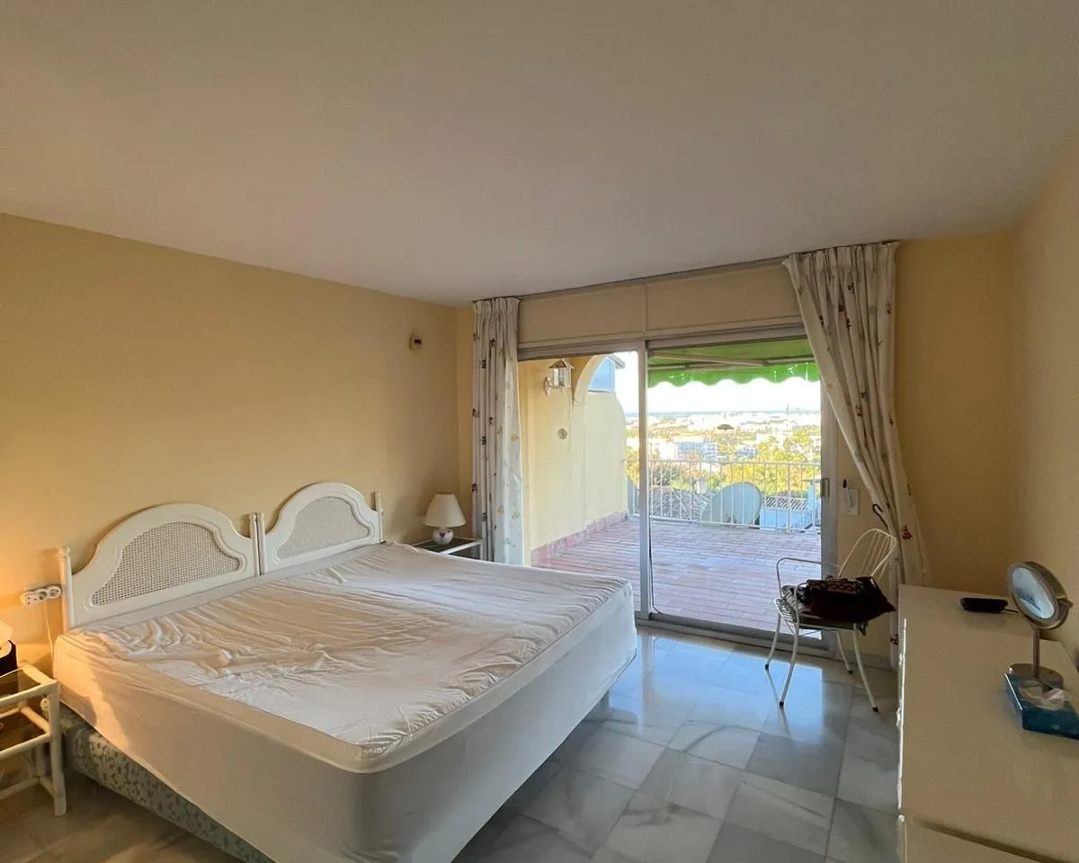 7cf14318-2e82-4166-8254-9efe19eb4d6a