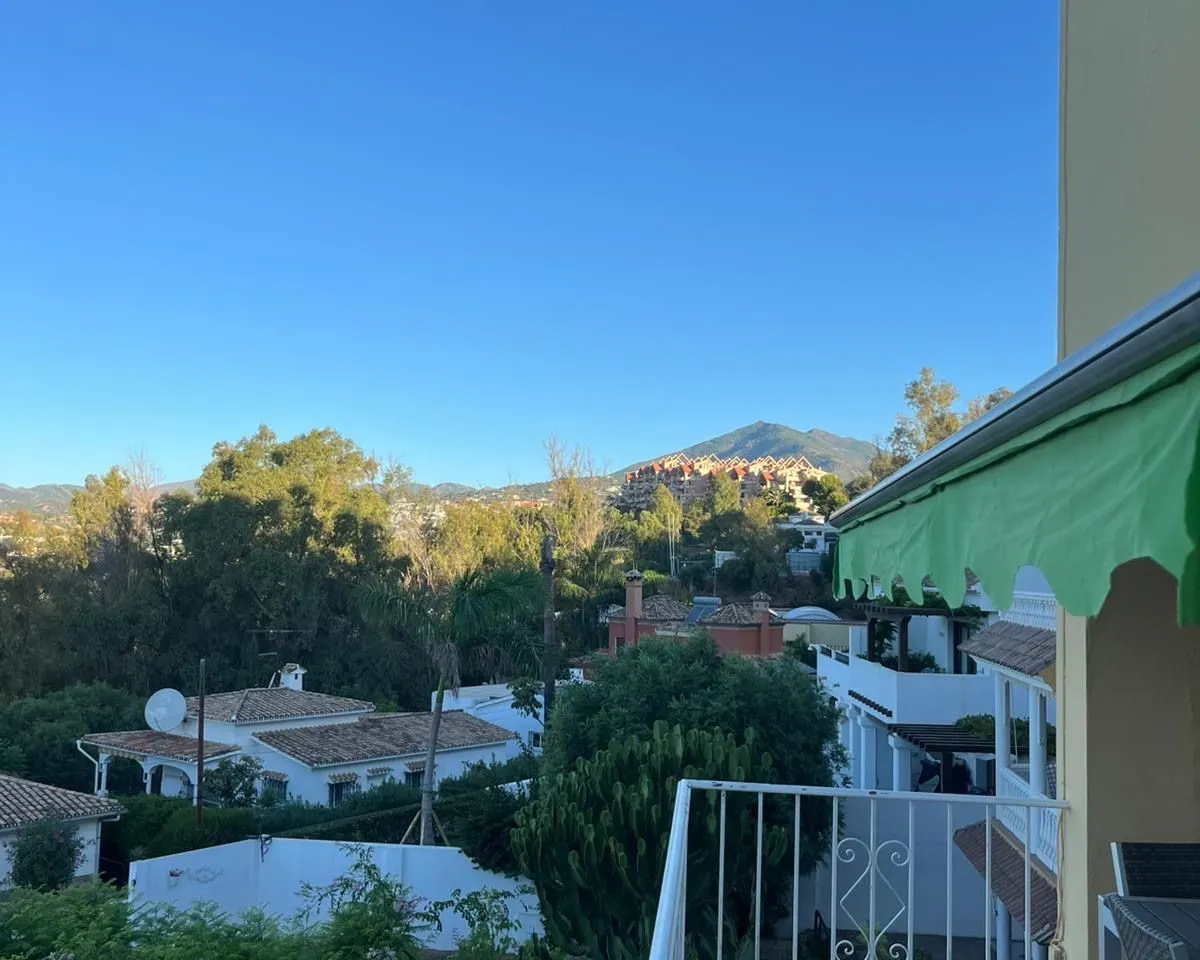 c72ef487-67cb-4389-b633-9a981fc655c7