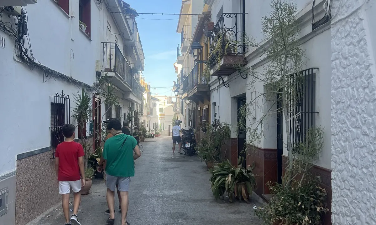 dc72ff30-6c7f-473b-9358-3ff7cf99938e