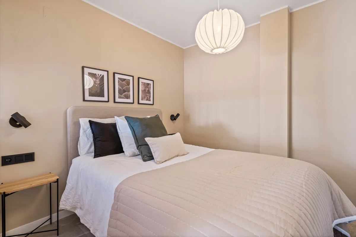 de7659d1-0afd-4fd3-9f0c-050ca7dd4488