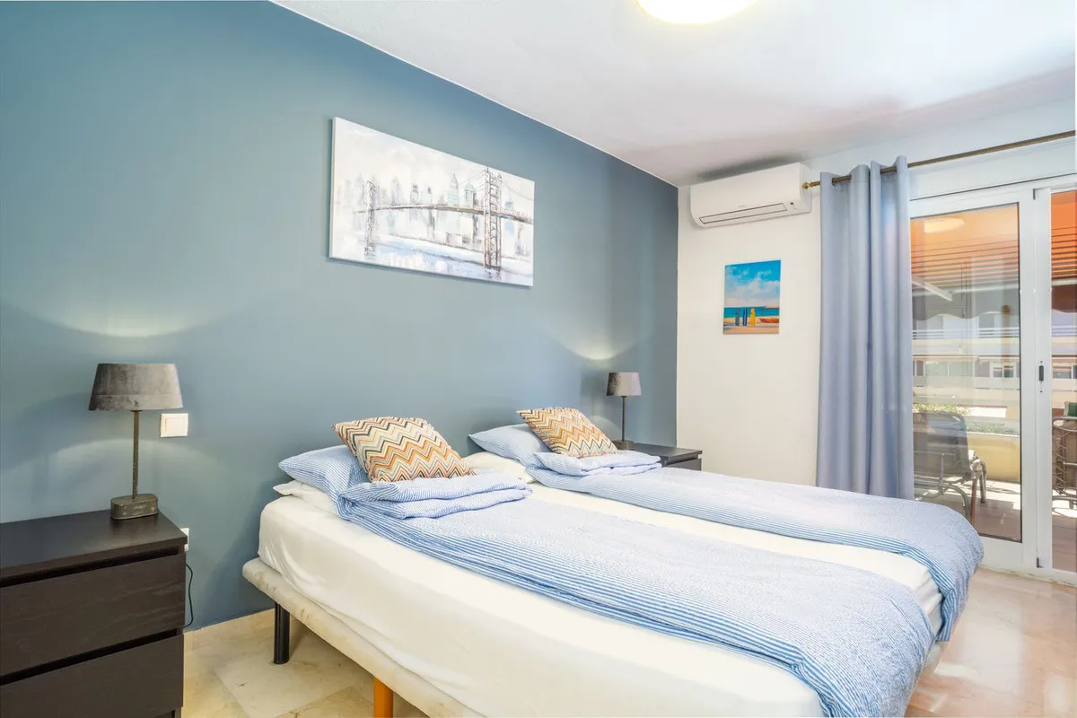 6677a302-c042-4761-9ffd-612e1887806e