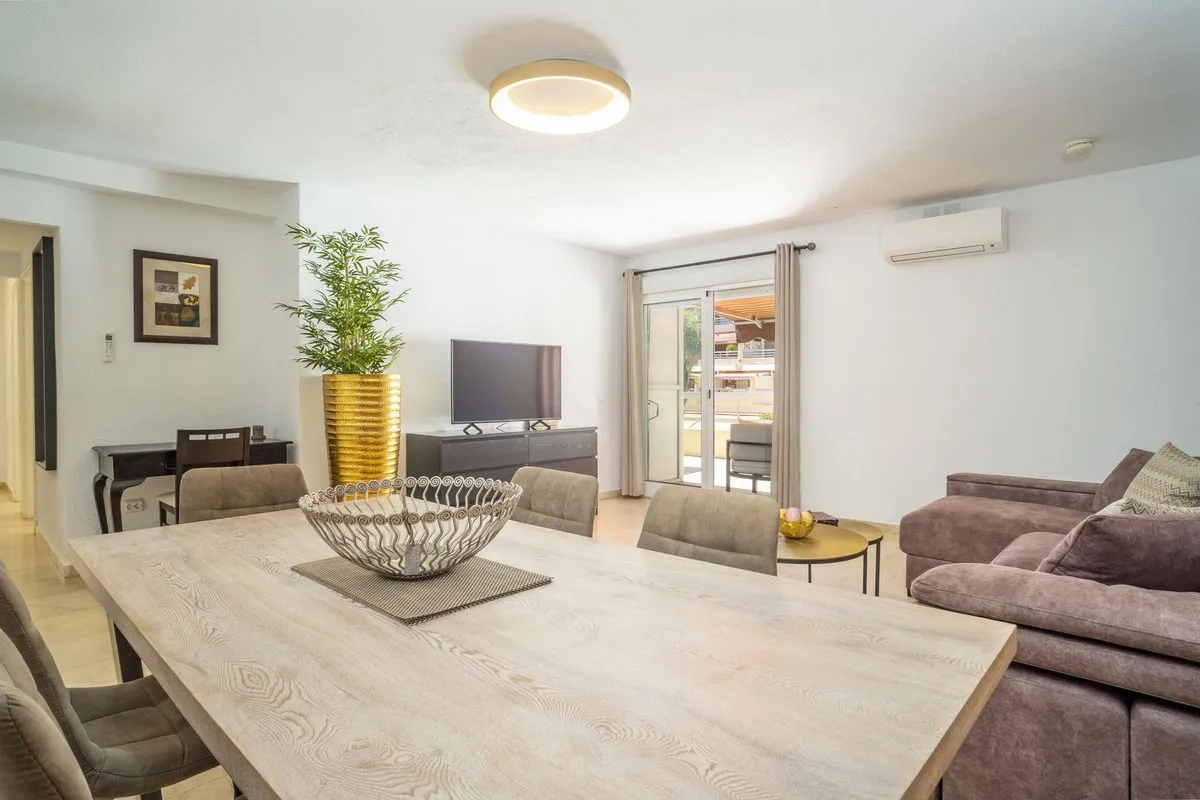 6ca68ca1-4196-4fa1-ae09-ecb32a47f61f