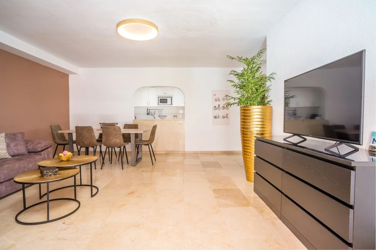 a0e99e49-ee65-4337-b0ef-6c7fb8a8acf6