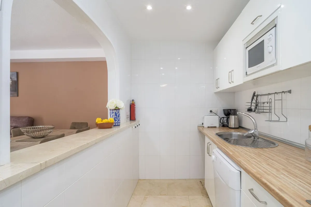 b3b6e24a-5deb-4da1-b839-23d3276850ea