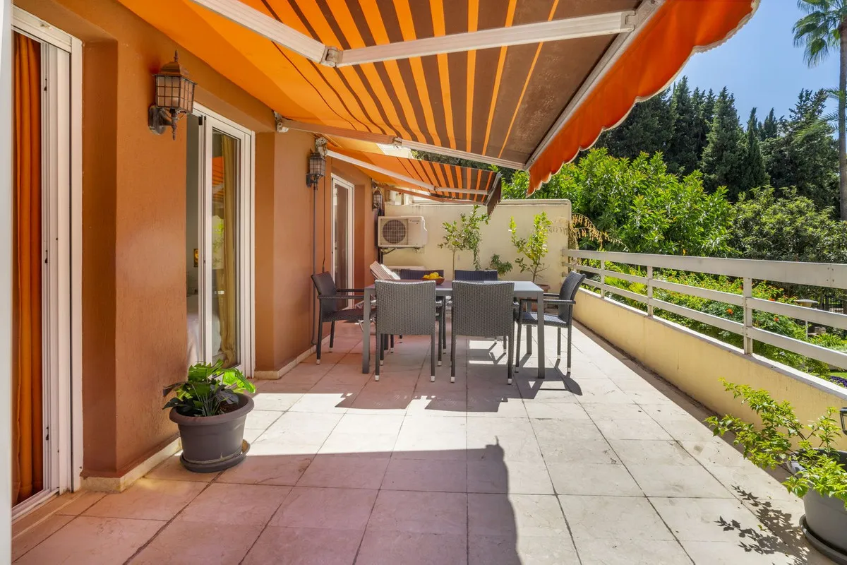 cc123c1c-f8b4-481e-8225-d1a1110ff810