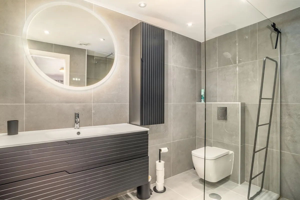 d0931ef5-4135-4bcd-8384-40f25da5fa68