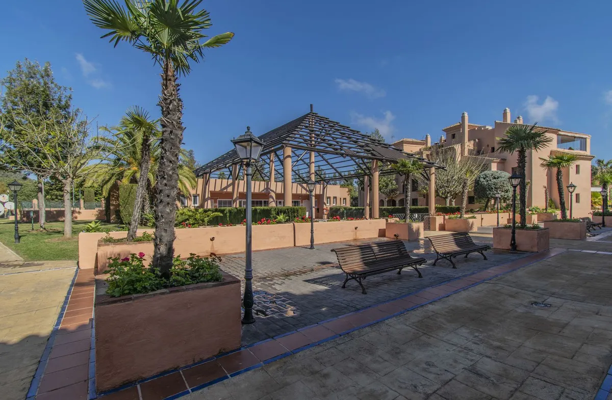 0128603a-573e-4bcd-b90b-9756a33c4844