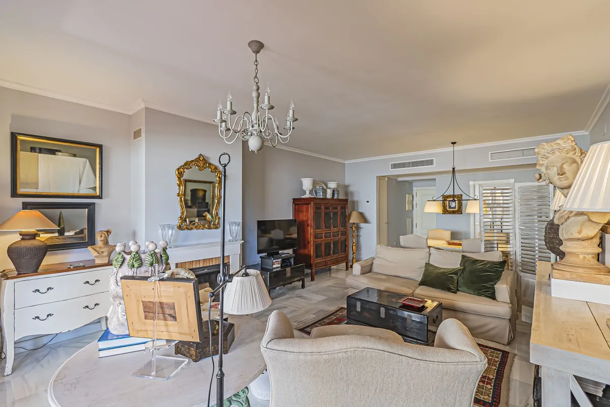 cb293587-0228-478e-ac66-6c2198edae4d