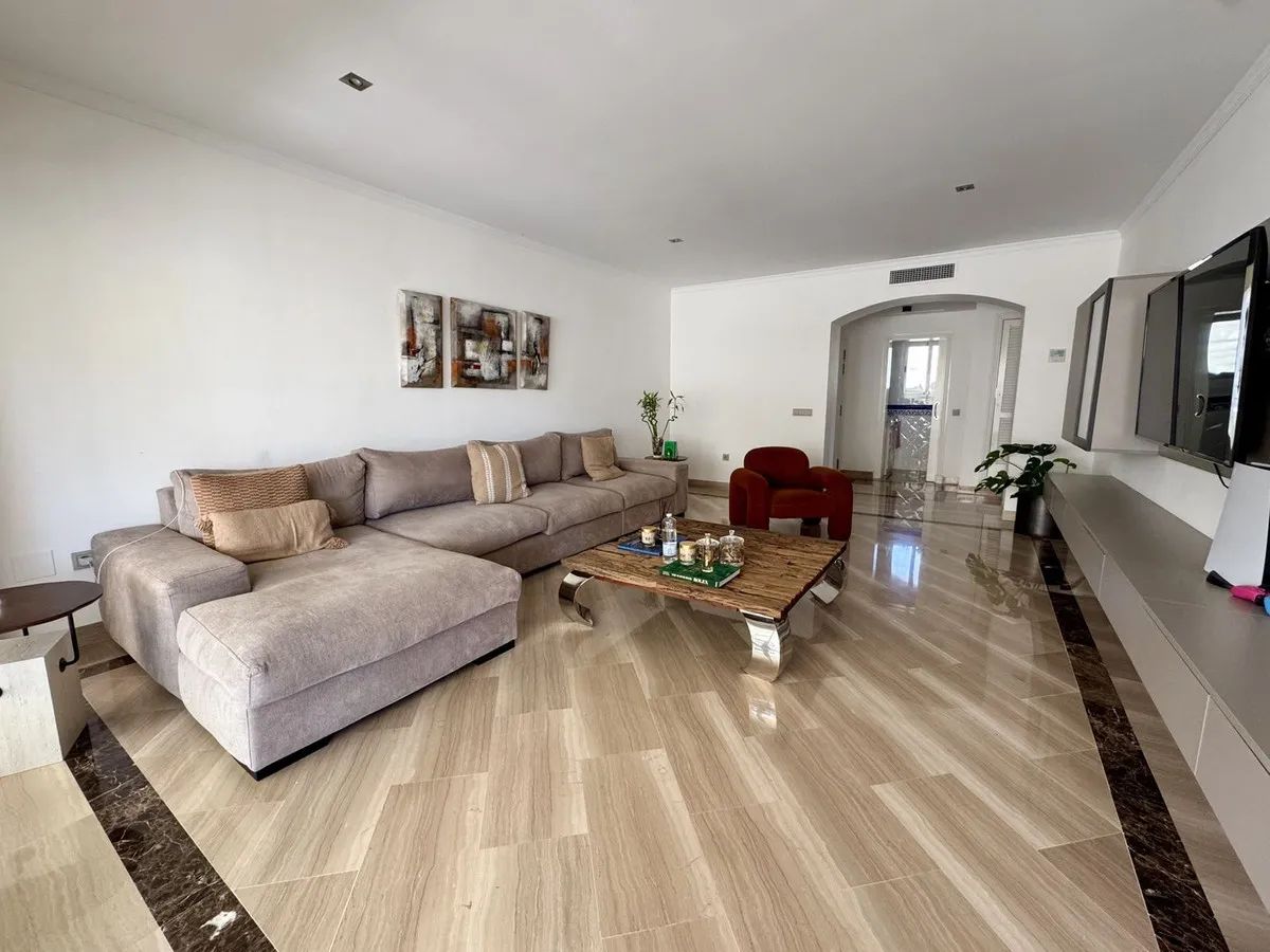 ecc294ab-9f22-473c-a99a-38a97923e41f