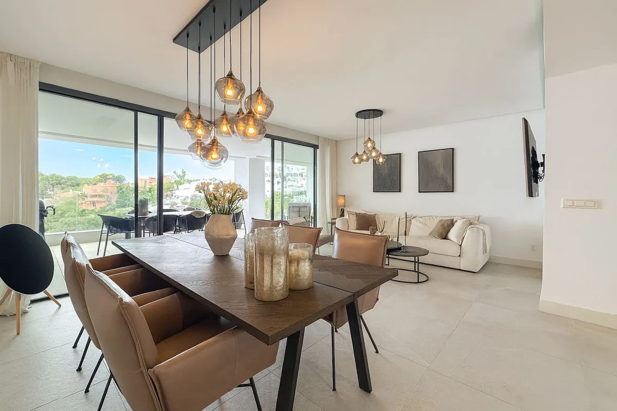 97a329c6-2fc3-482c-82ef-9ca8f505fa09