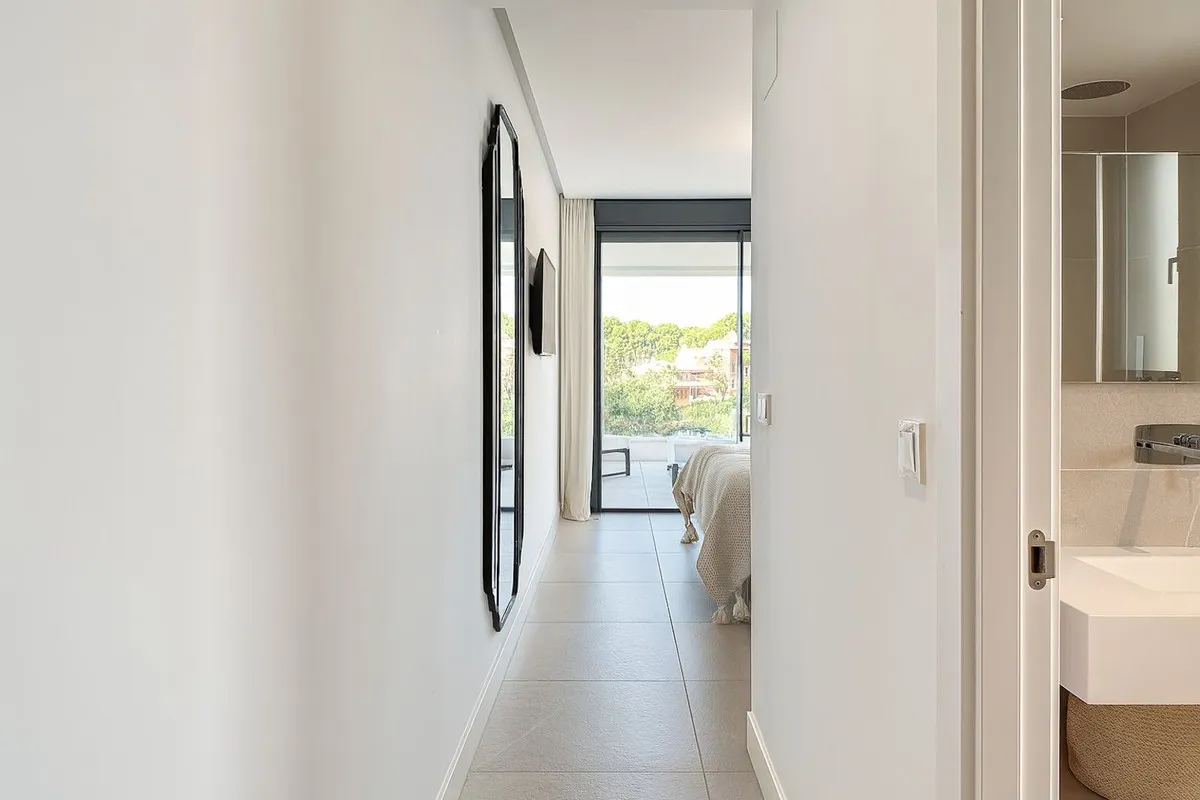 e774f860-cc00-4637-8eda-caa61b38bc11