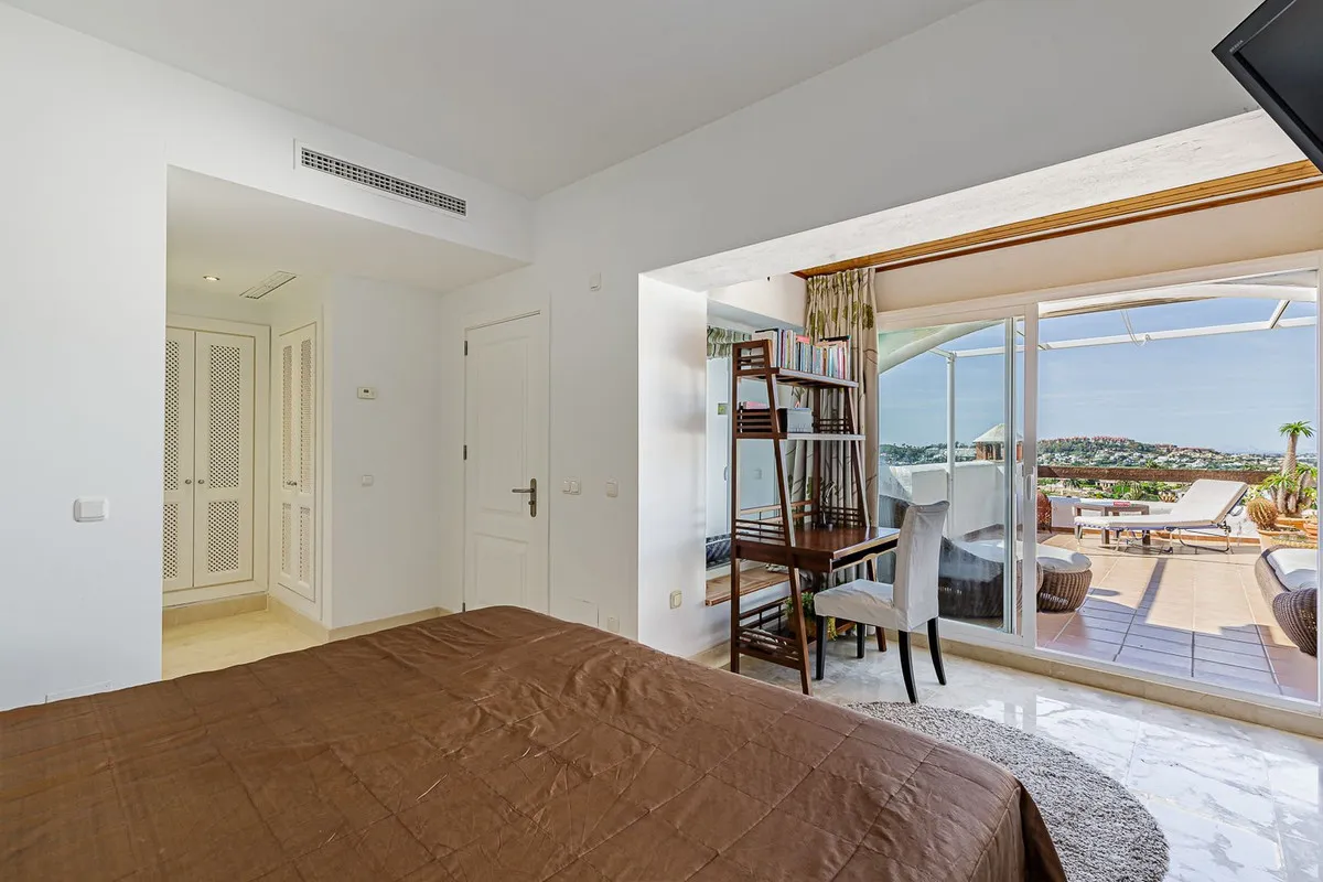 427aef66-12ac-4aeb-bdaa-7513849e590b