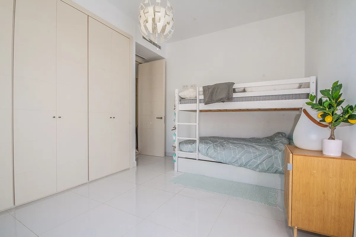 e9d2becc-2587-4389-b32b-f311c8c04a0e