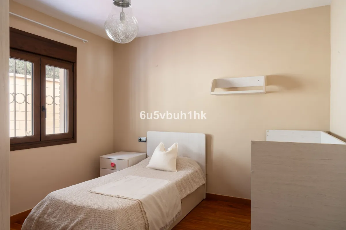 e3ad3e1e-c295-435d-9b48-24ab1838c702