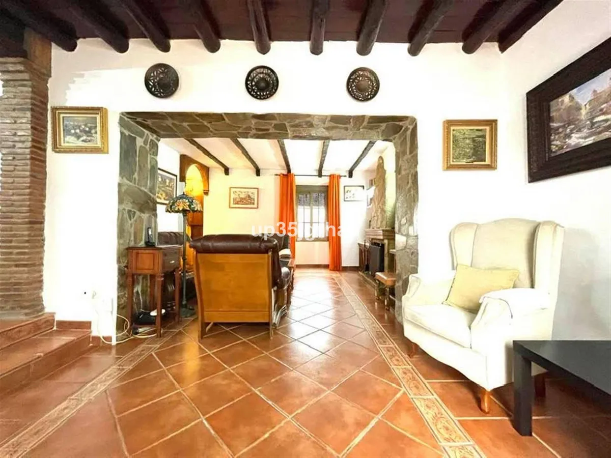 b91ea53a-3b65-4035-b1a8-78b88f54da48