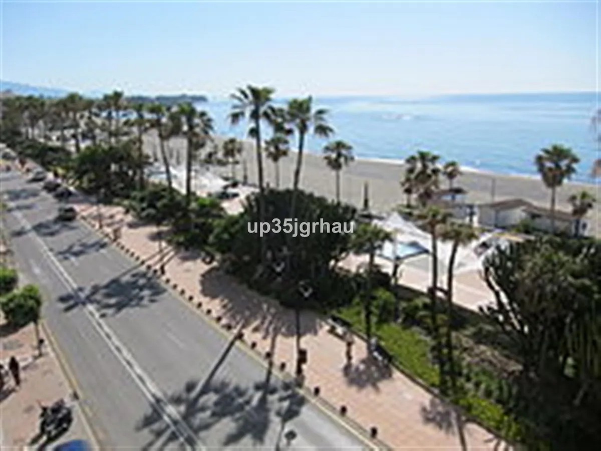 e2ec6604-9a6b-4cda-8a14-764e5b0e32c0