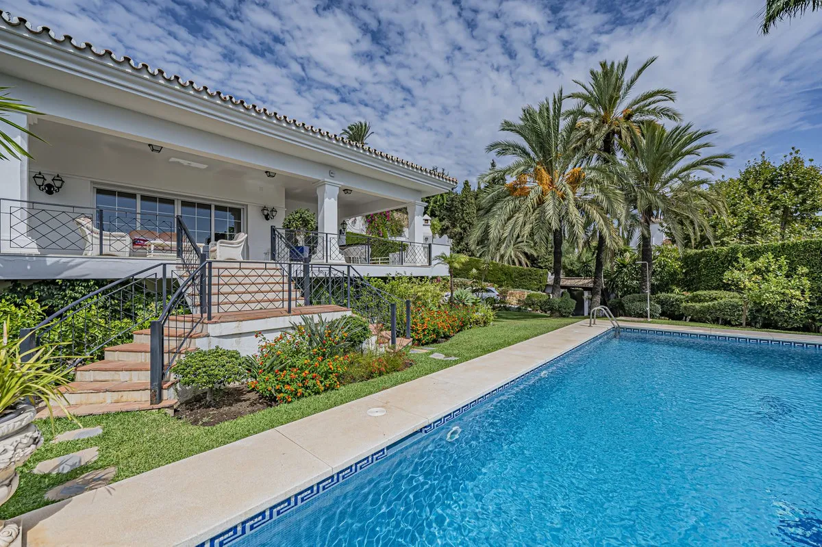 4cf88f5a-98a4-4cce-b480-d446752f7cc8