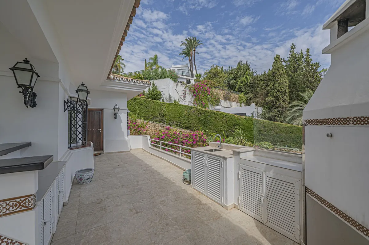 6c7bd6c9-7135-4a32-9f43-541945a44963