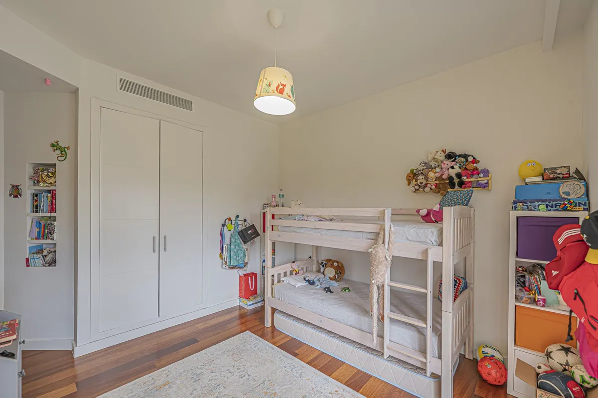 85da69bb-1a95-4df5-a7c6-274aa91aa685