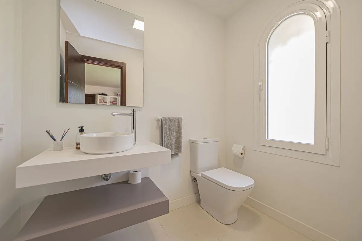 8ae51994-ebaa-4314-98d3-94efb16d0804