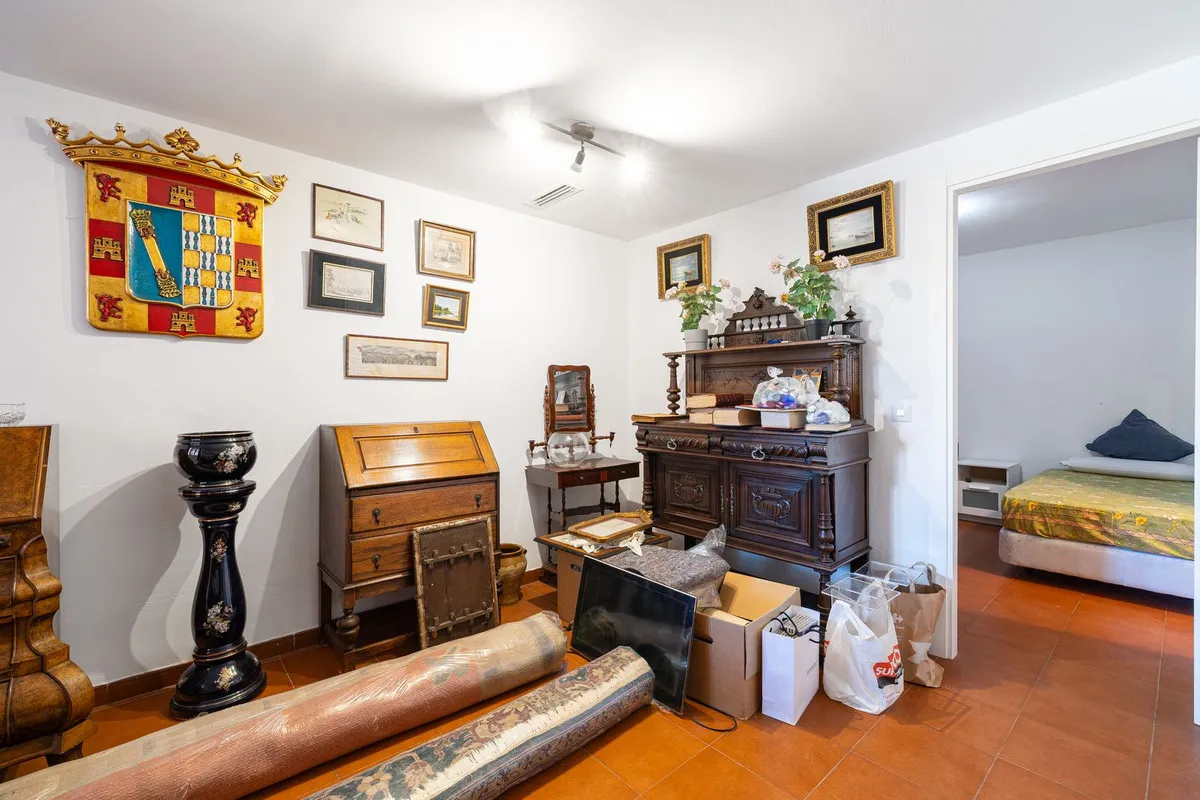 b957b825-ee31-4bf2-b50c-f6594731d7c0